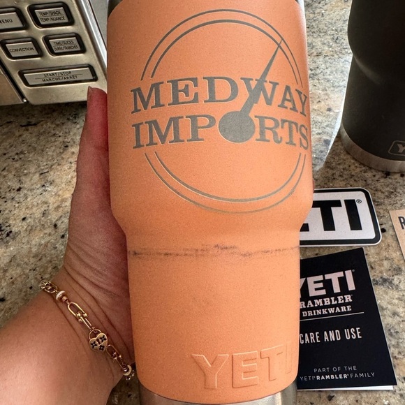 YETI NWT ramblers X2 with company logos. Back to school - Picture 4 of 8